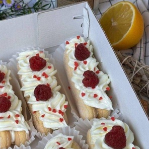 Бокс пирожных савоярди: 10 шт